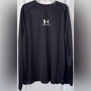 Under Armour EUC black/white Longsleeve Mens Shirt